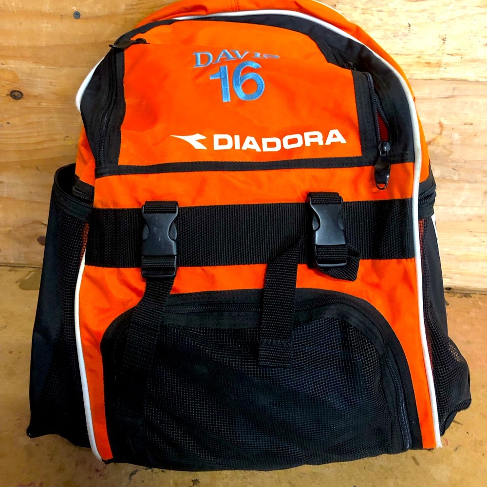 DIADORA Squadra Davis #16 Orange Black Backpack Soccer Futbol Team Sports
